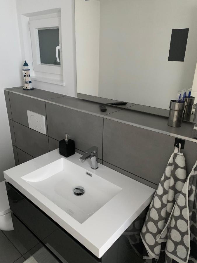 Ostsee Ferienwohnung Moewengasse Любек Екстериор снимка